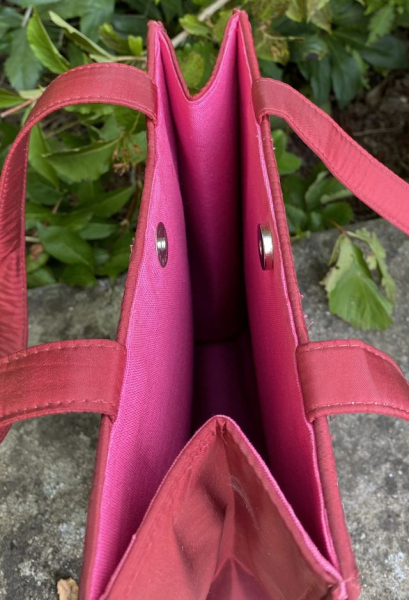 Upcycling Tasche aus Papier von Zeitungen und Illustrierten